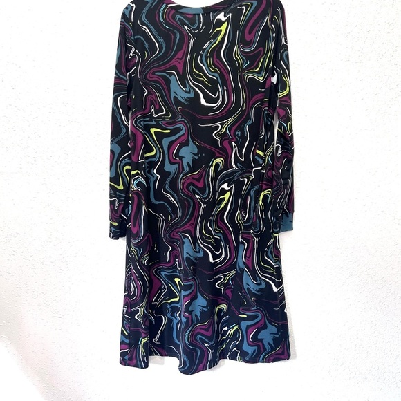 LuLaRoe Black Dress with Colorful‎ Swirl Pattern XL - Picture 9 of 9